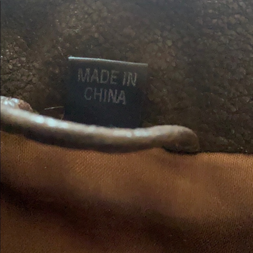 Leather jacket - Picture 10 of 10